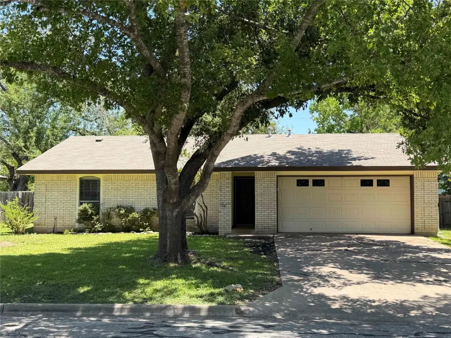 606 Brookhollow Dr, Pflugerville, TX 78660 - #2