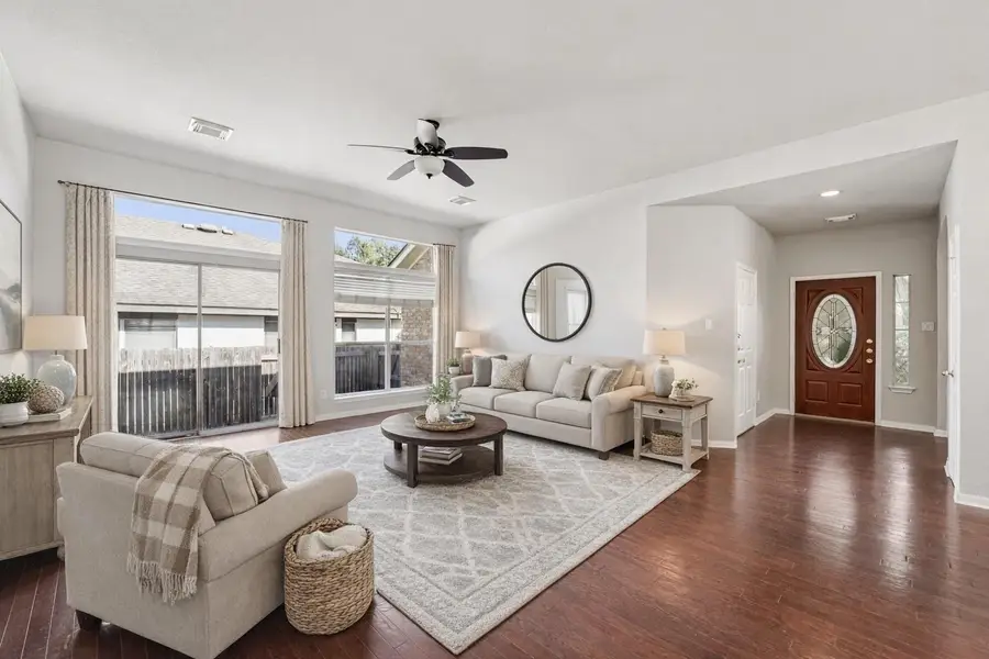 9002 Sommerland Way, Austin, TX 78749 - Image #2