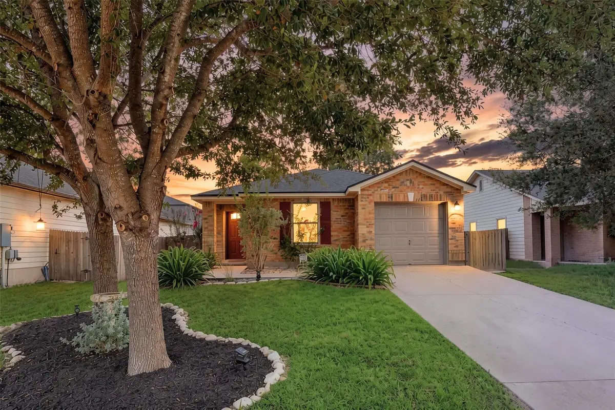 145 Myrtle St, Kyle, TX 78640 - #1