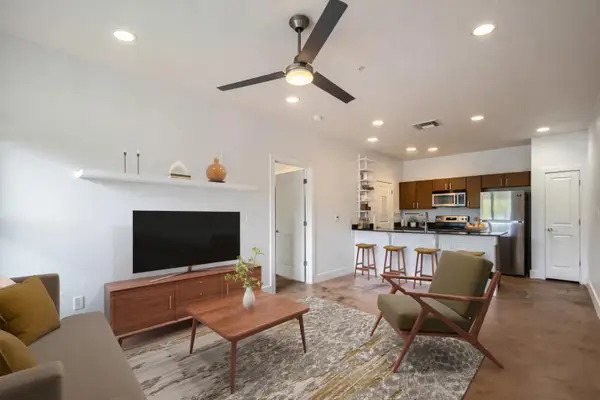 1807 Poquito St #39, Austin, TX 78702