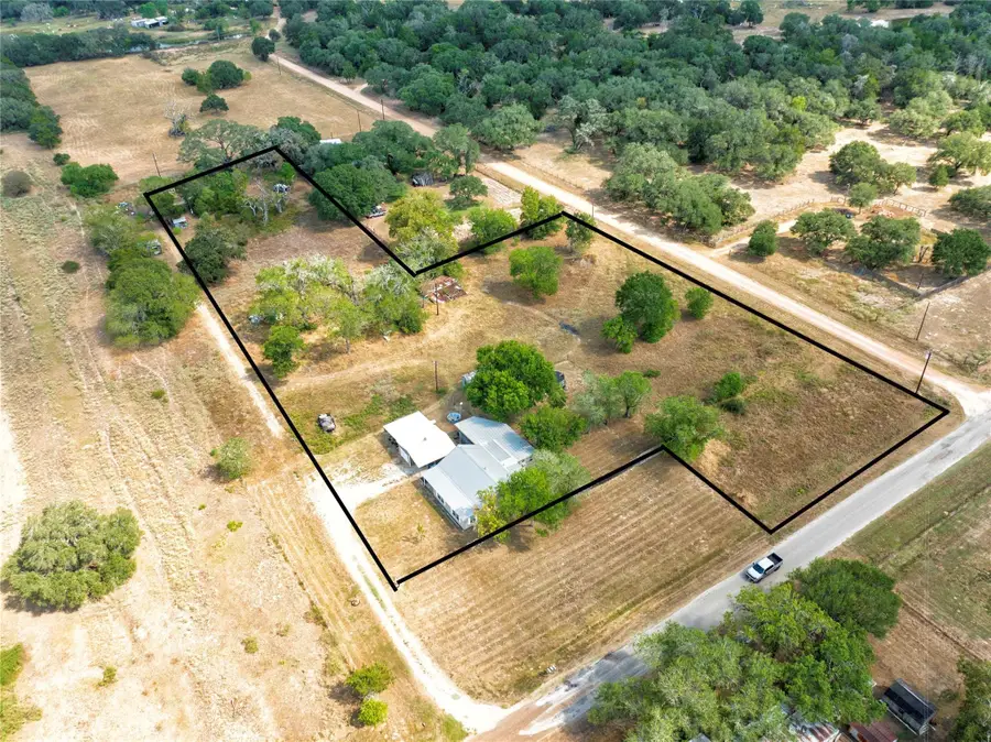 371 County Road 146, Hallettsville, TX 77964 - Image #2
