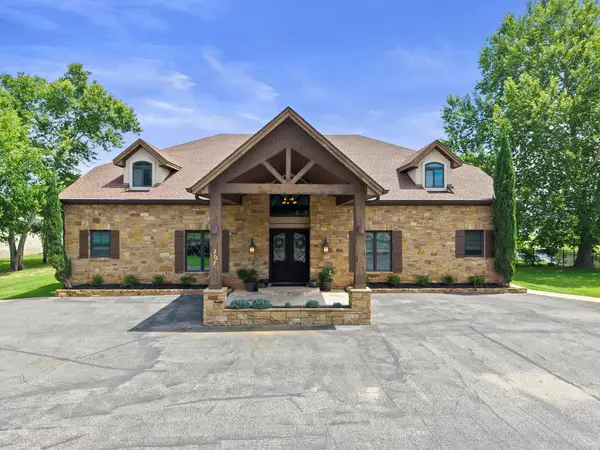 101 Palm Cv, Buchanan Dam, TX 78609