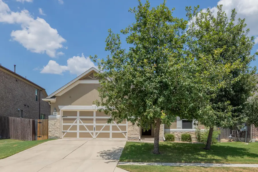 205 Mauldin St, Georgetown, TX 78628 - #2