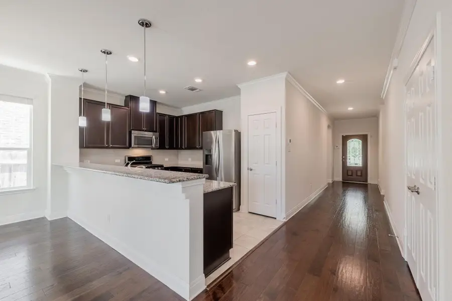 205 Mauldin St, Georgetown, TX 78628 - #3