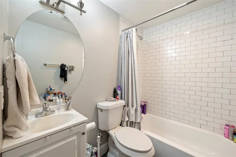 201 West 31st St #E, Austin, TX 78705 - #2