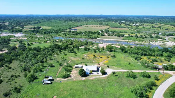19811 W Ranch Road 152 Rd, Llano, TX 78643