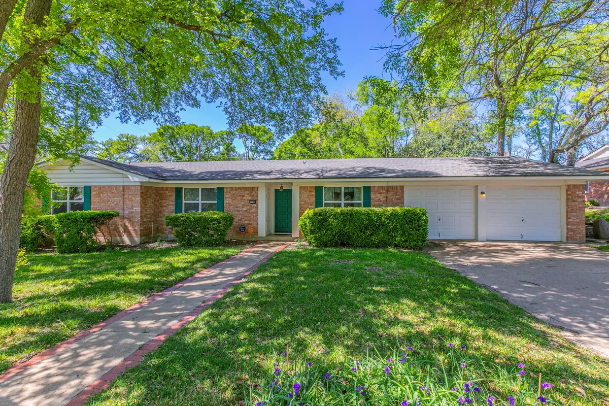 1808 N Beal St, Belton, TX 76513 - #1