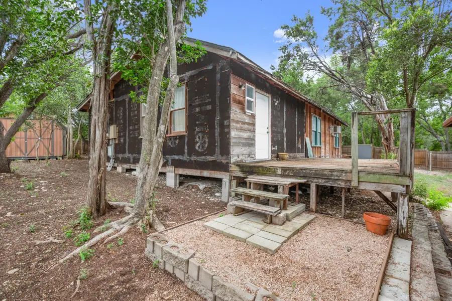 6600 Antelope Cir, Austin, TX 78745 - Image #2