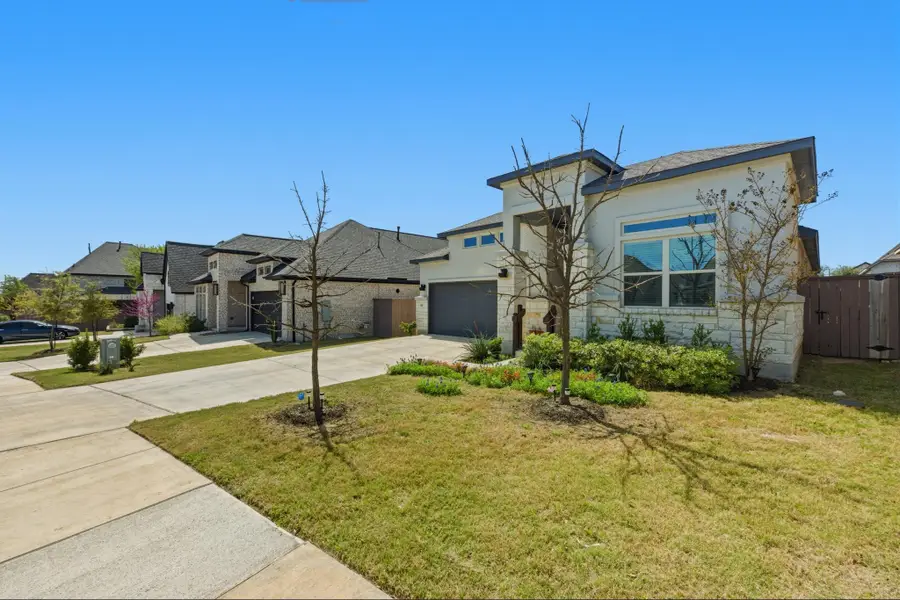 602 Jefferson Dr, Kyle, TX 78640 - #3