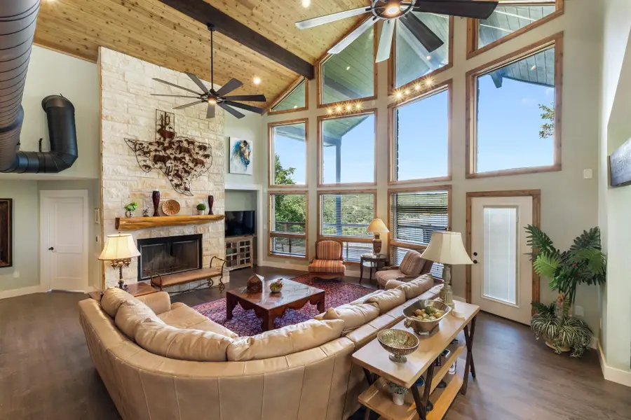 3609 Peninsular Dr, Marble Falls, TX 78654 - #3