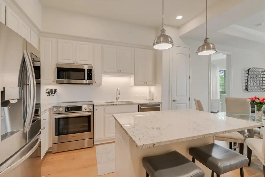 102 Bella Toscana Ave #1205, Lakeway, TX 78734 - Image #2