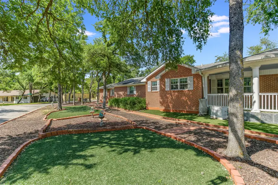 11906 Arch Hill Dr, Austin, TX 78750 - Image #2