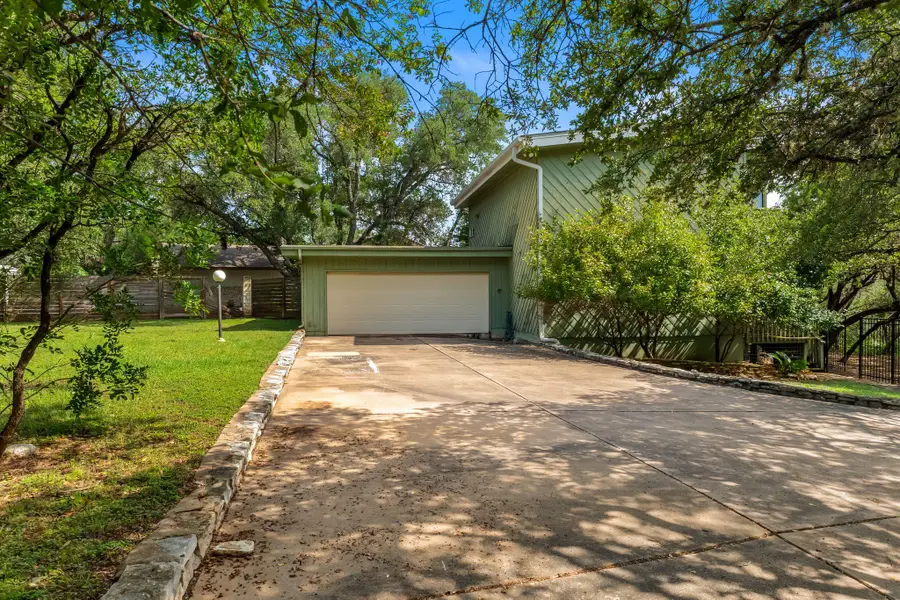 124 Firebird St, Lakeway, TX 78734 - #3