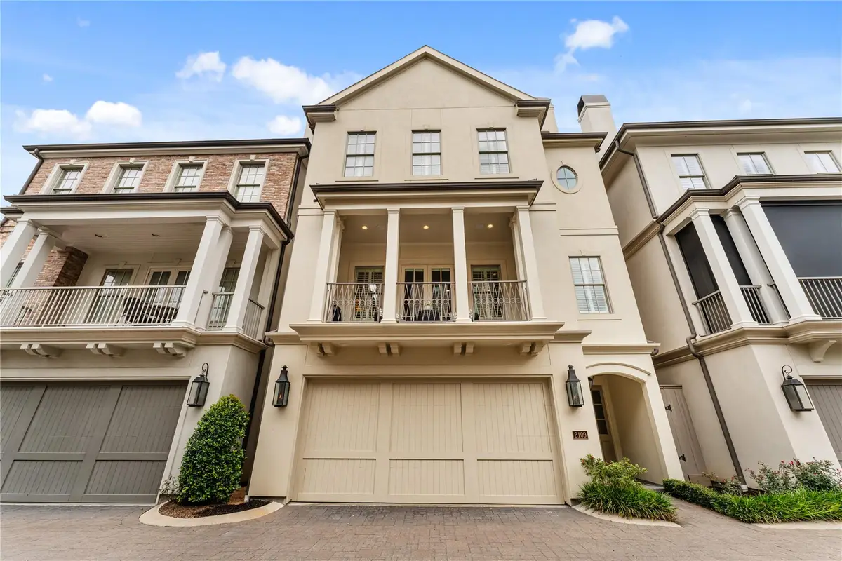 2109 Bancroft St, Houston, TX 77027 - Image #1