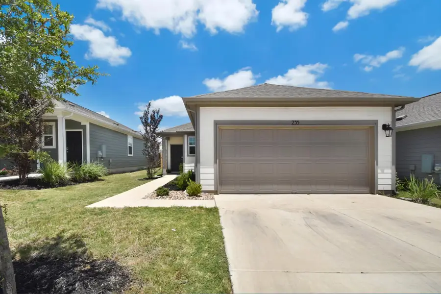 255 Spirit St, Elgin, TX 78621 - #2