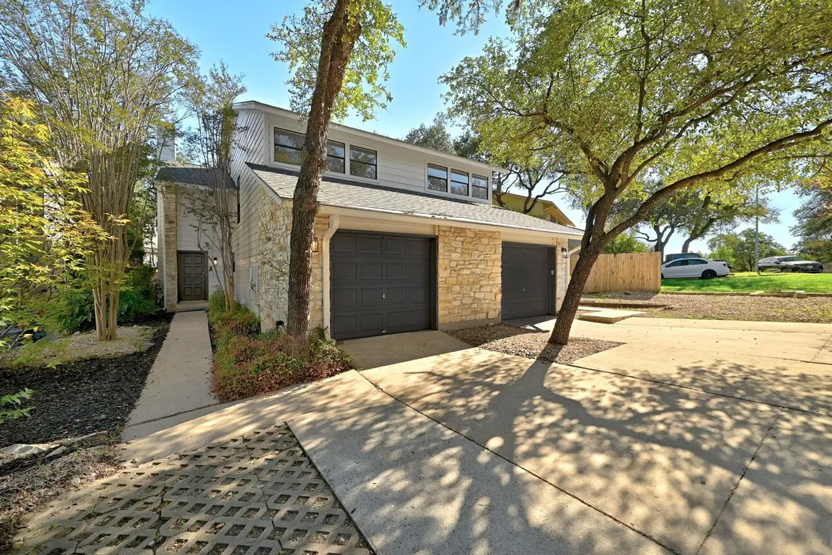 1301 Spyglass Dr, Austin, TX 78746 - Image #1