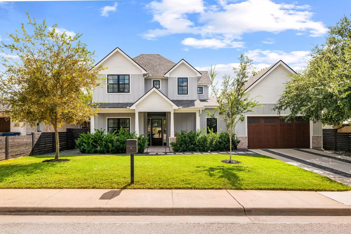 2701 Richcreek Rd, Austin, TX 78757 - #1