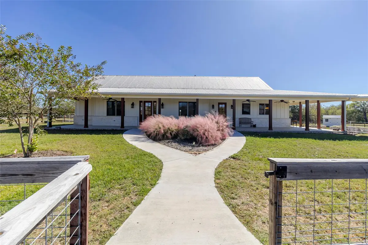 397 Glass Ln, Bastrop, TX 78602 - Image #1