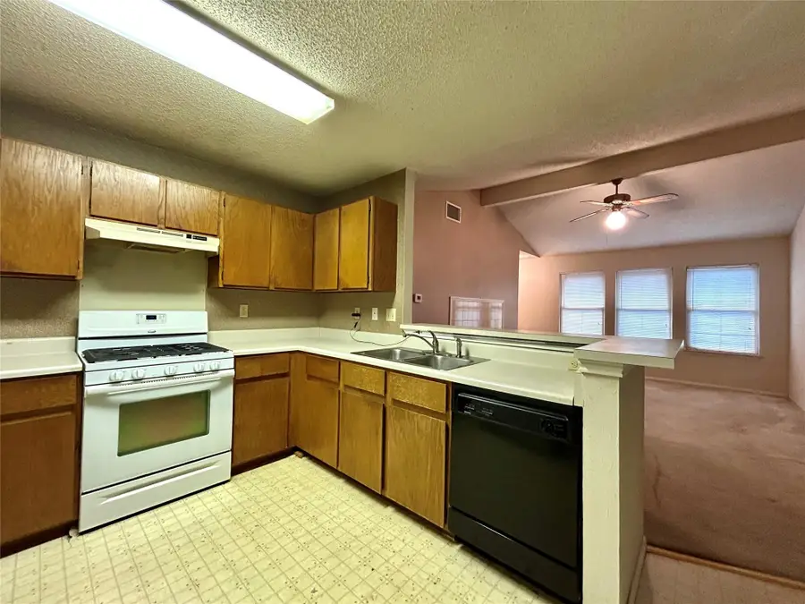 11606 Fruitwood Pl, Austin, TX 78758 - Image #3