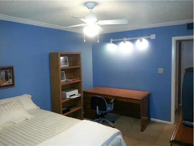 910 Duncan Ln #11, Austin, TX 78705 - #3