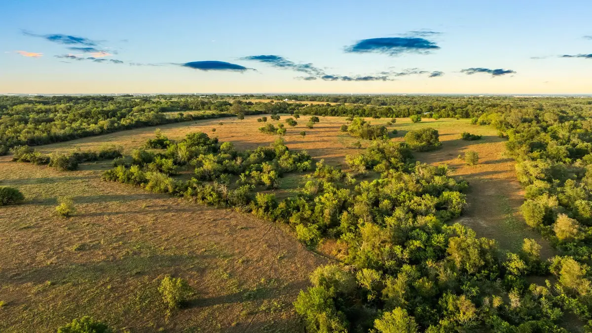 3575 Westwood Rd, Lockhart, TX 78644 - Image #1