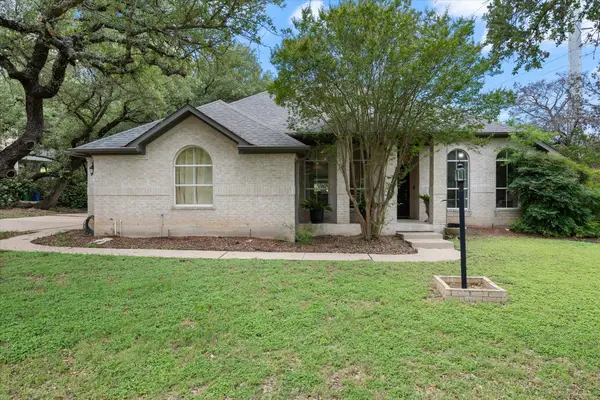 147 Long Wood Avenue Ave, Lakeway, TX 78734