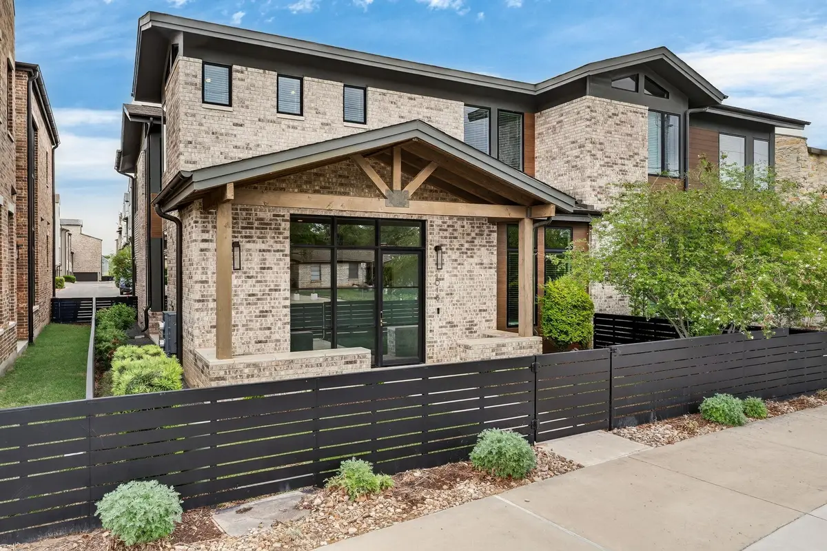 4018 Diligence Dr, Austin, TX 78731 - #1