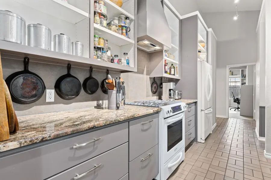 3806 Eagle Way, Round Rock, TX 78681 - #2