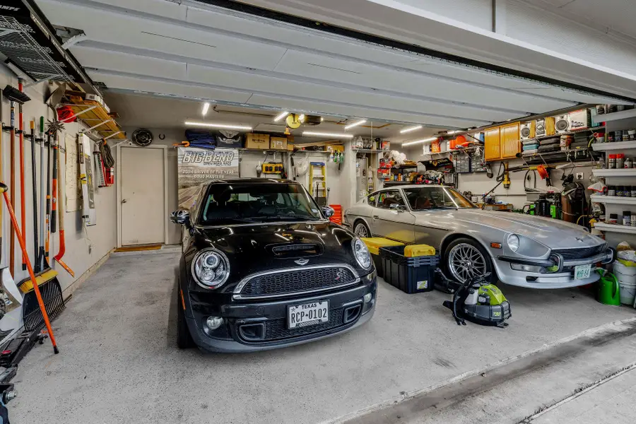 102 Camellia Dr, Hutto, TX 78634 - #2