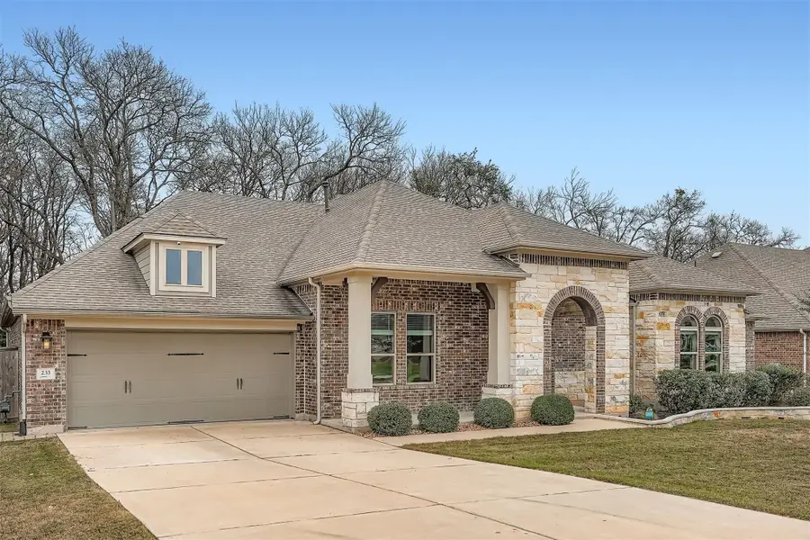 233 Arapaho Dr, Kyle, TX 78640 - Image #2