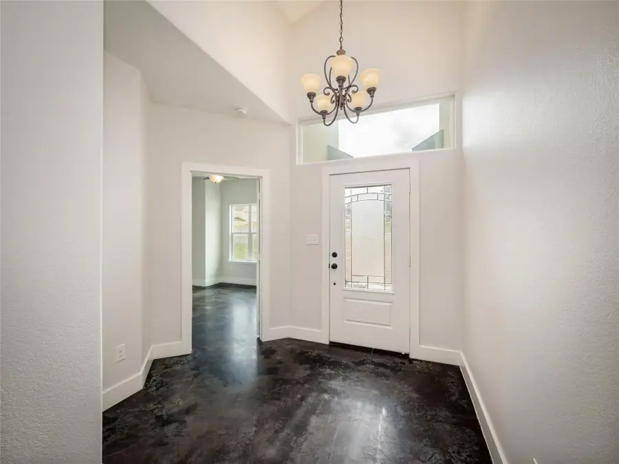 93 Primrose Ln, Marble Falls, TX 78654 - Image #3