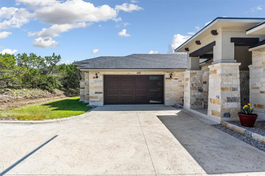 25012 Montana Creek Xing, Marble Falls, TX 78654 - #2