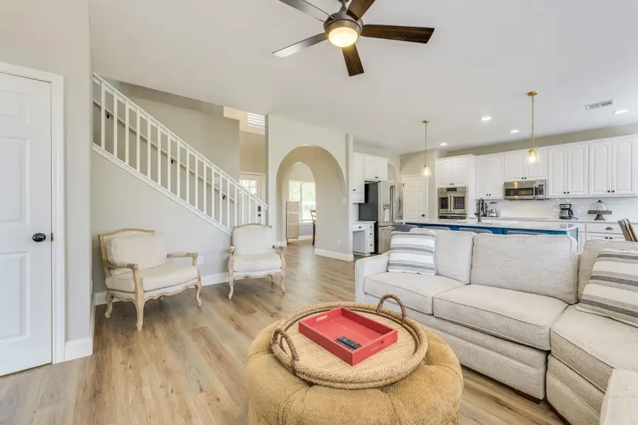 704 Deckhouse Dr, Lago Vista, TX 78645 - Image #3