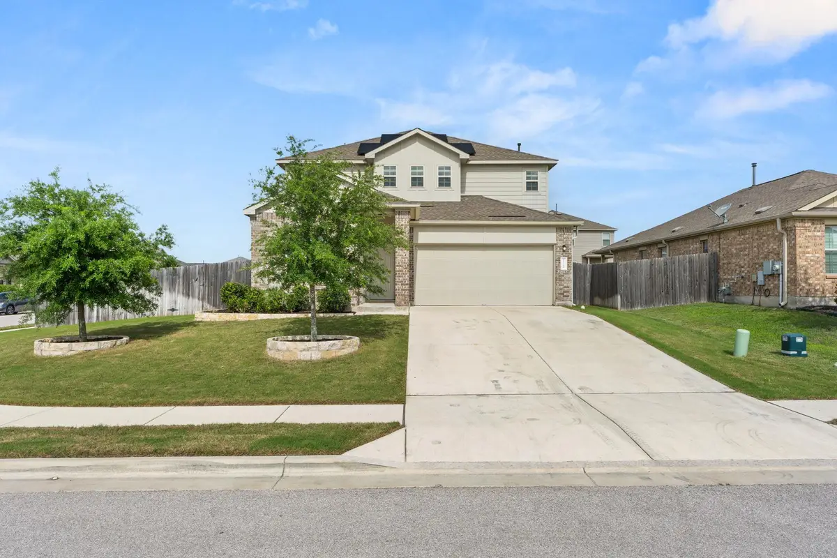 21300 Bird Wing Dr, Pflugerville, TX 78660 - #1