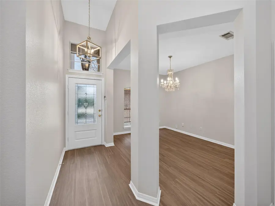 11029 Ballybunion Pl, Austin, TX 78747 - Image #3