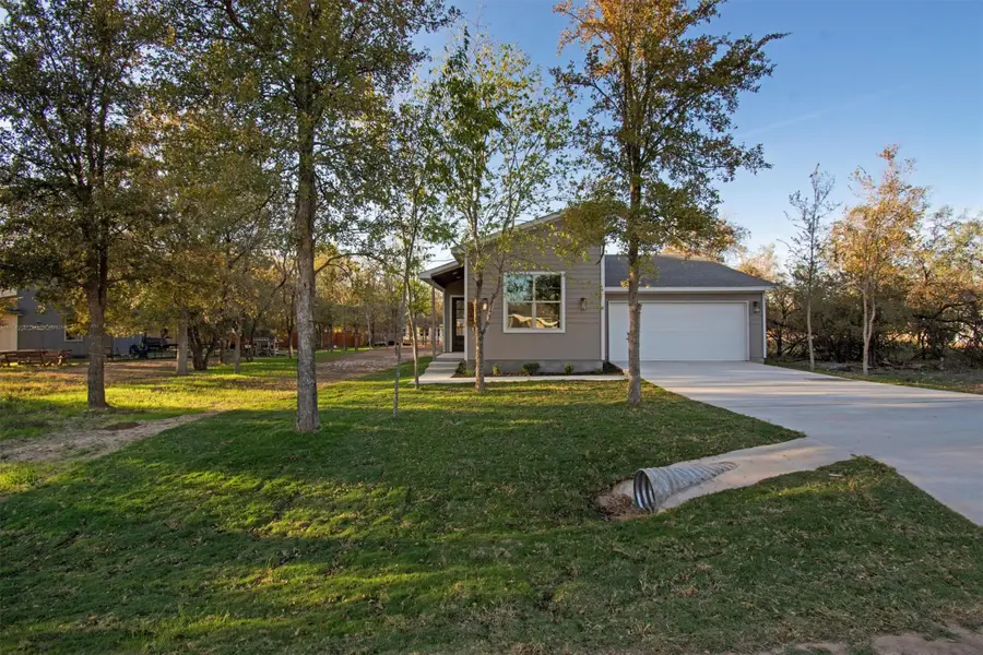 104 Kipapa Ct, Bastrop, TX 78602 - Image #2