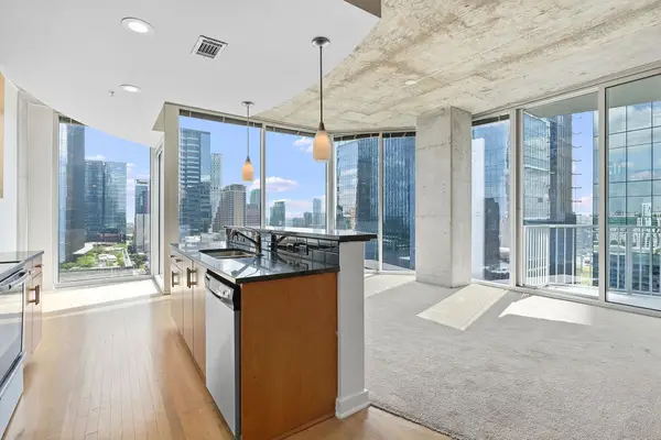 360 Nueces St #2401, Austin, TX 78701