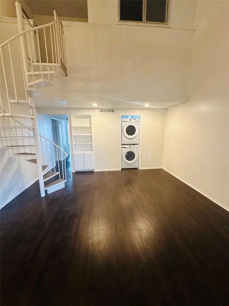 2401 Leon St #307, Austin, TX 78705 - #2