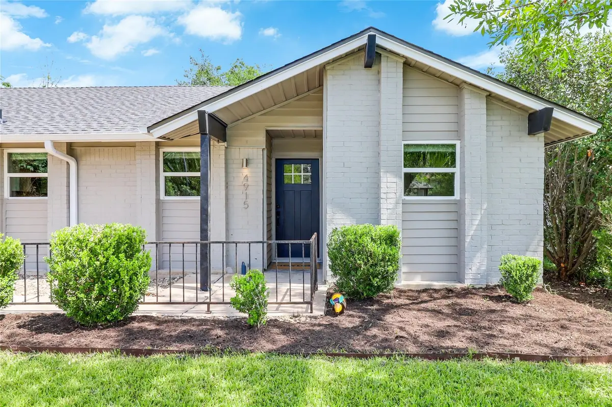 4915 Broadhill Dr, Austin, TX 78723 - Image #1
