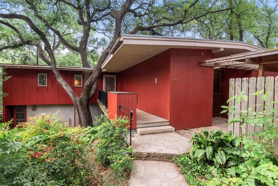 4927 Strass Dr, Austin, TX 78731 - #2
