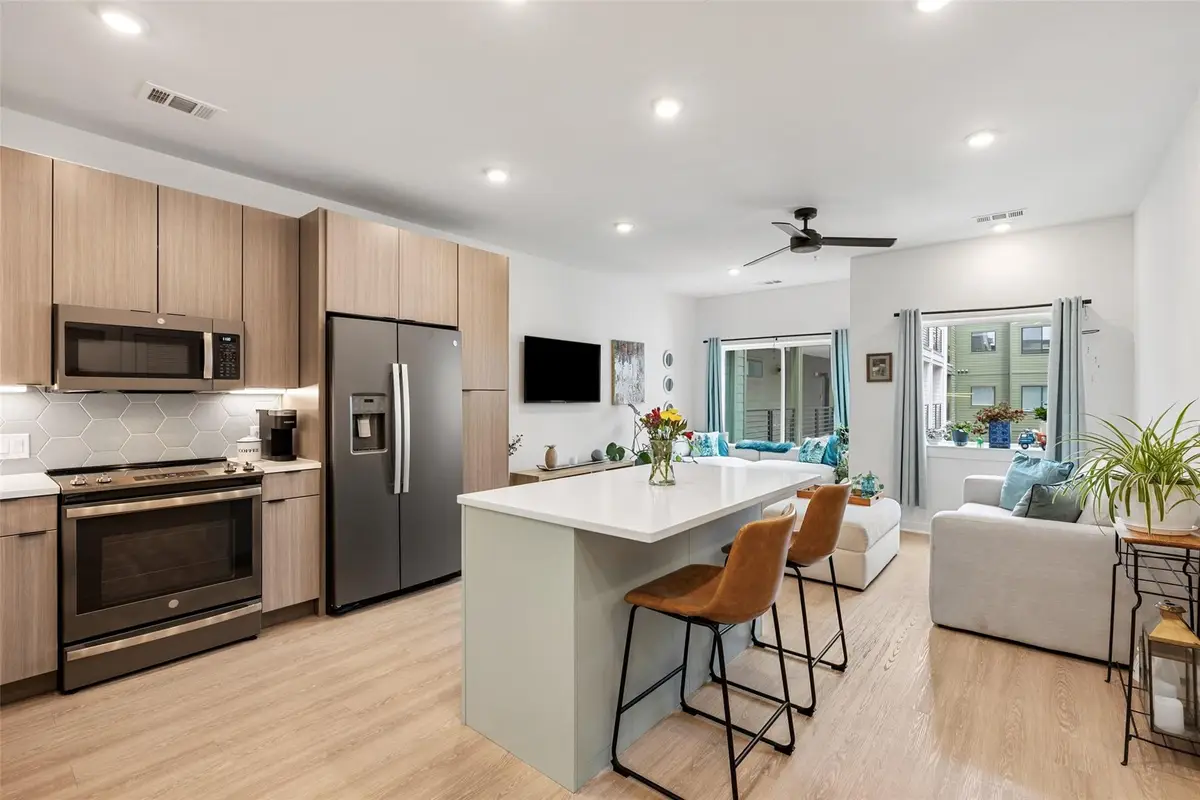 4802 S Congress Ave #411, Austin, TX 78745 - #1