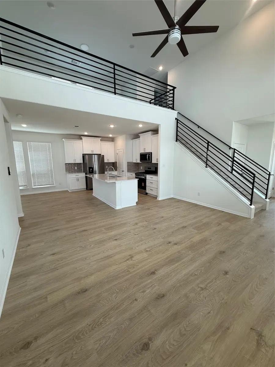 142 White Horses Dr, Kyle, TX 78640 - Image #2