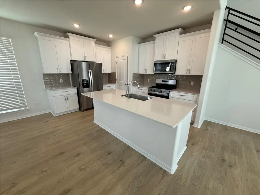 142 White Horses Dr, Kyle, TX 78640 - Image #3