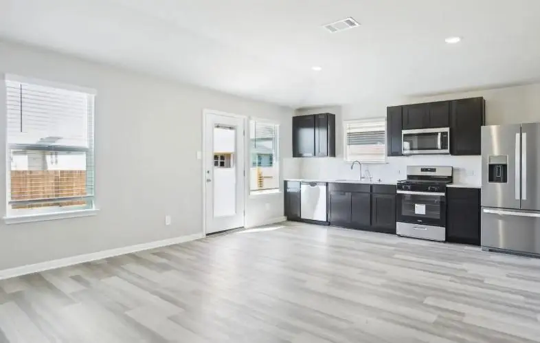 258 Texas Agate Dr, Kyle, TX 78640 - #3