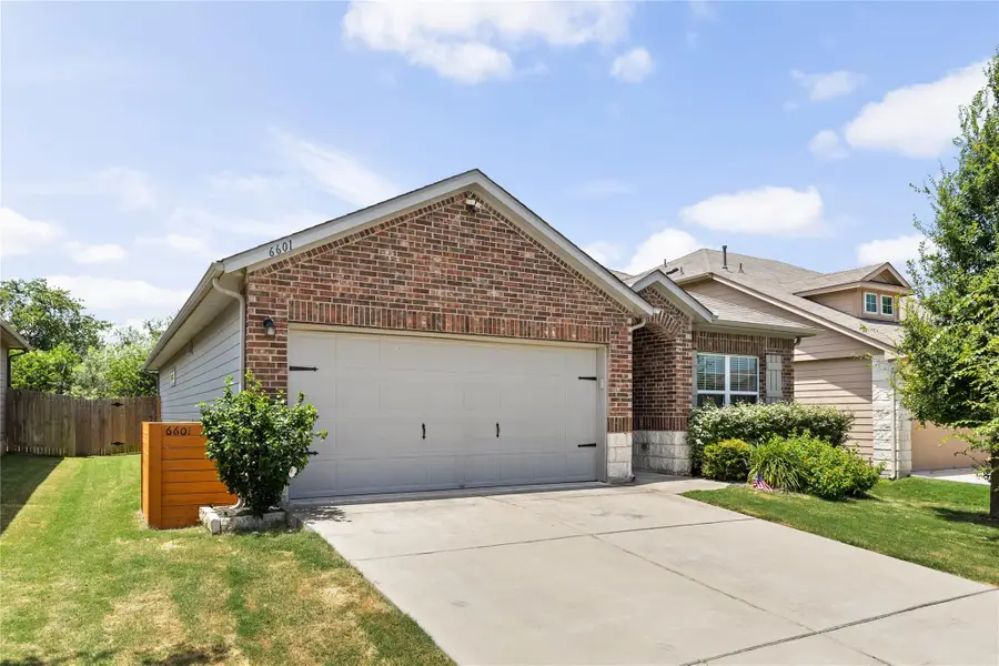 6601 Ranchito Dr, Austin, TX 78744 - #2