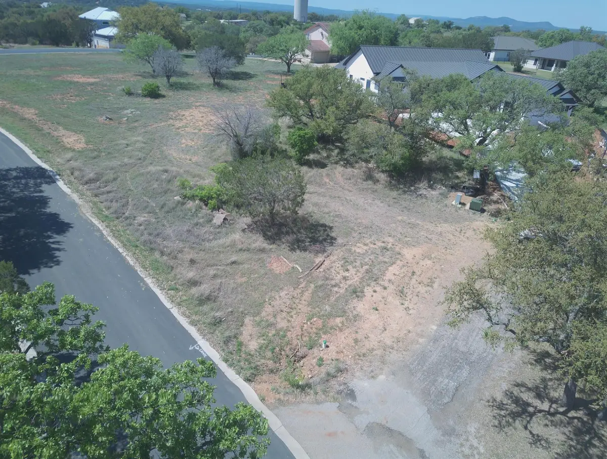 501 Nugget Cir, Horseshoe Bay, TX 78657 - #1