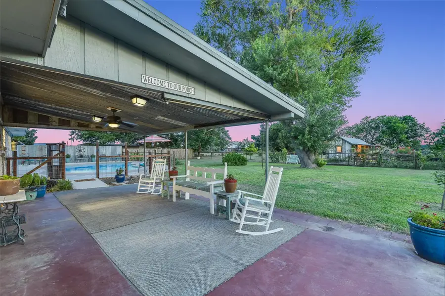 2421 Post Oak Rd, Webberville, TX 78653 - Image #3