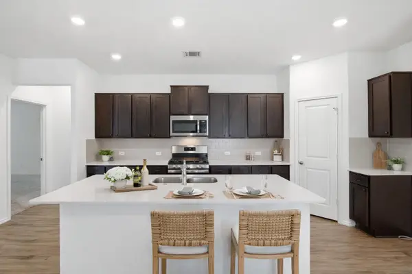 21504 Resource Rd, Pflugerville, TX 78660