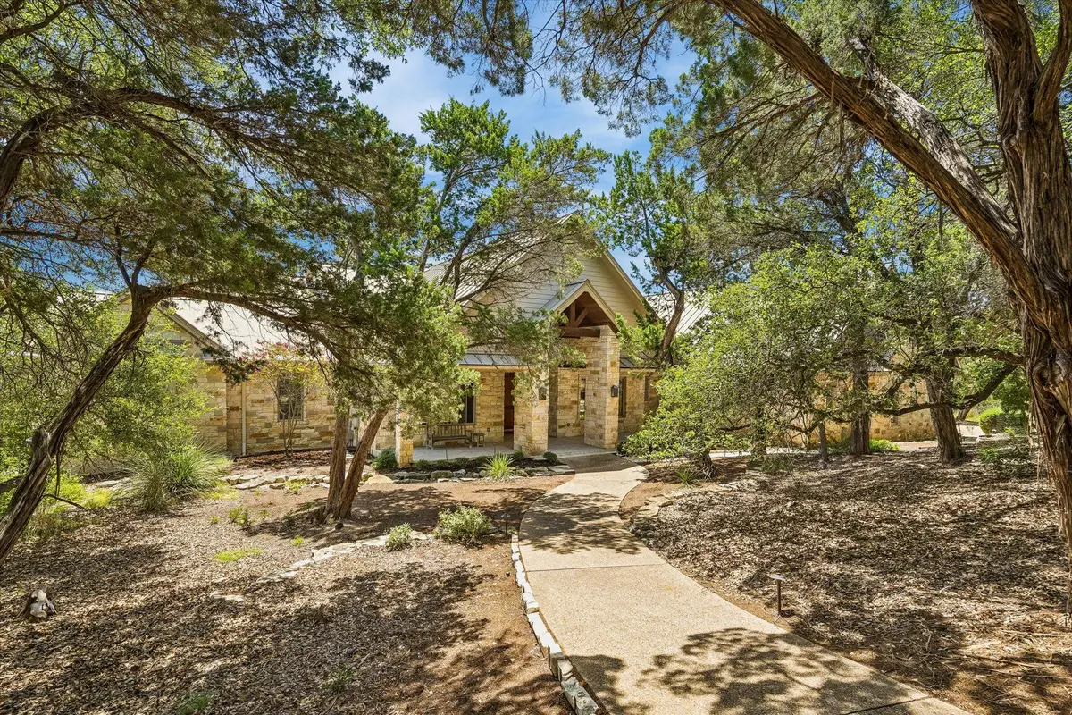 19586 Sandcastle Dr, Spicewood, TX 78669 - #1