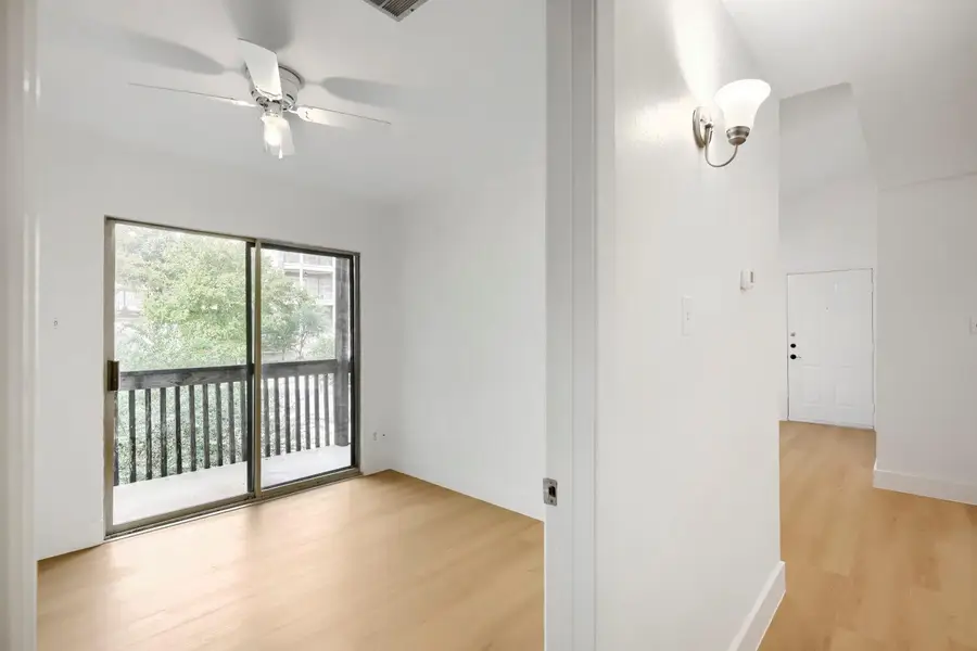 6903 Deatonhill Dr #31, Austin, TX 78745 - #2